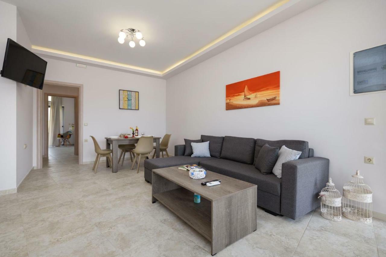 קוקינוס פירגוס Coral Sea Apartment מראה חיצוני תמונה