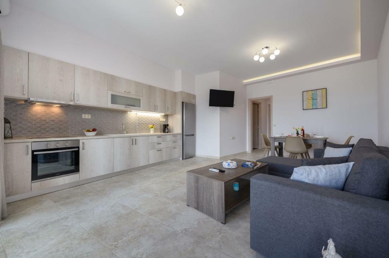 קוקינוס פירגוס Coral Sea Apartment מראה חיצוני תמונה
