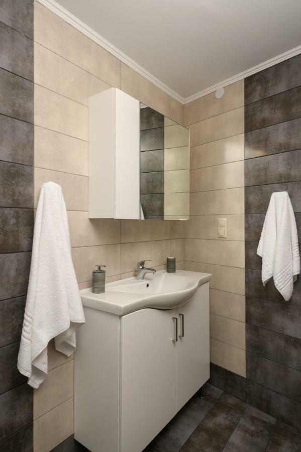 קוקינוס פירגוס Coral Sea Apartment מראה חיצוני תמונה