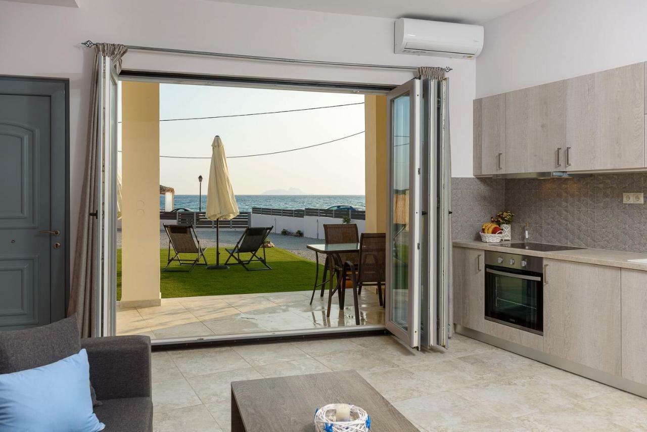 קוקינוס פירגוס Coral Sea Apartment מראה חיצוני תמונה