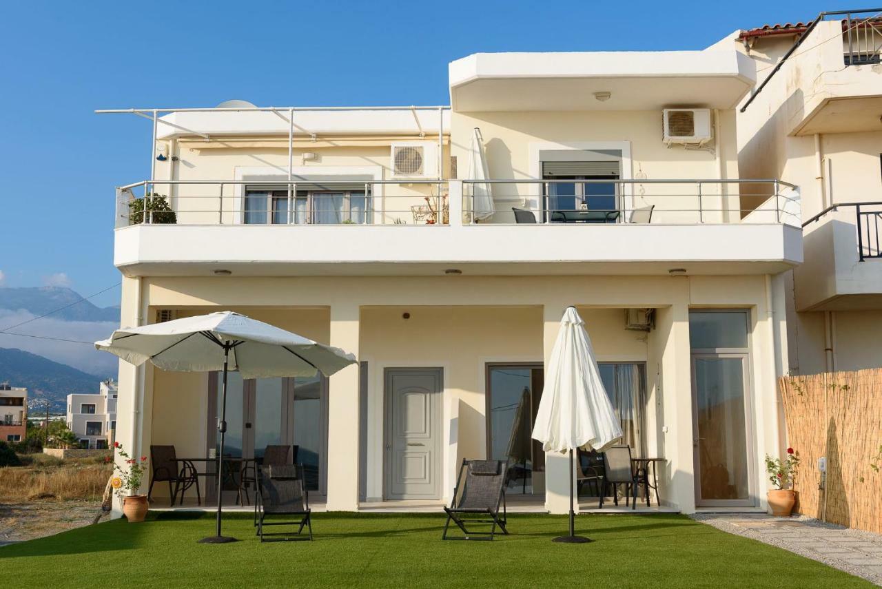 קוקינוס פירגוס Coral Sea Apartment מראה חיצוני תמונה