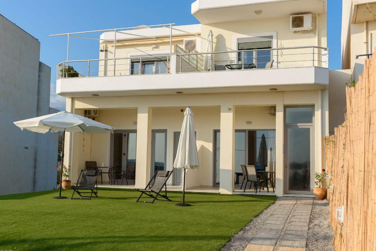 קוקינוס פירגוס Coral Sea Apartment מראה חיצוני תמונה